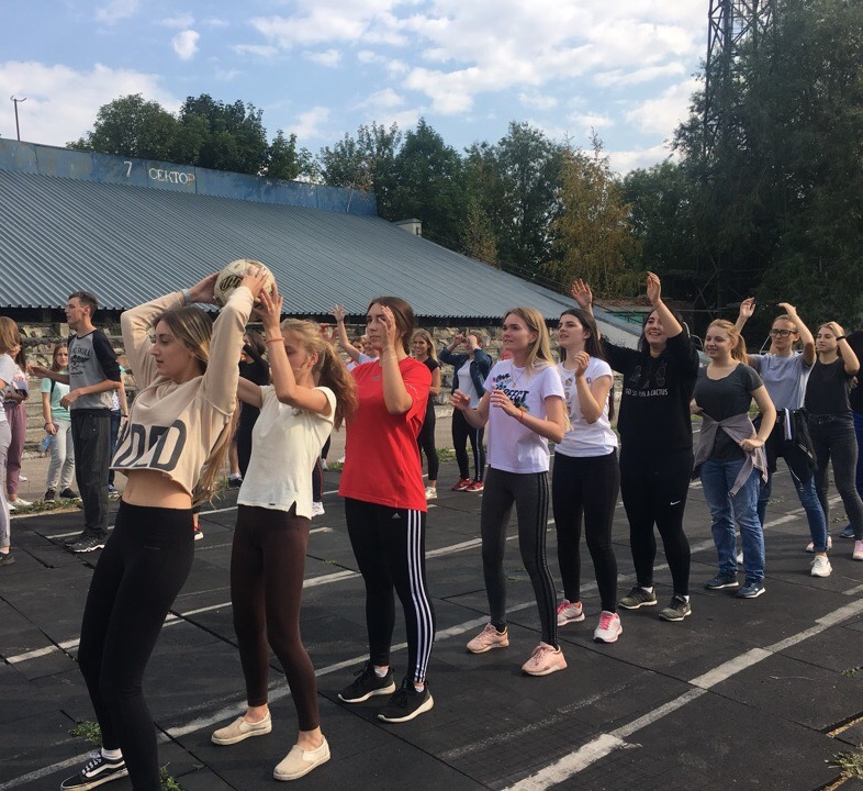 «Неделя погружения» для первокурсников профиля «Информатика»